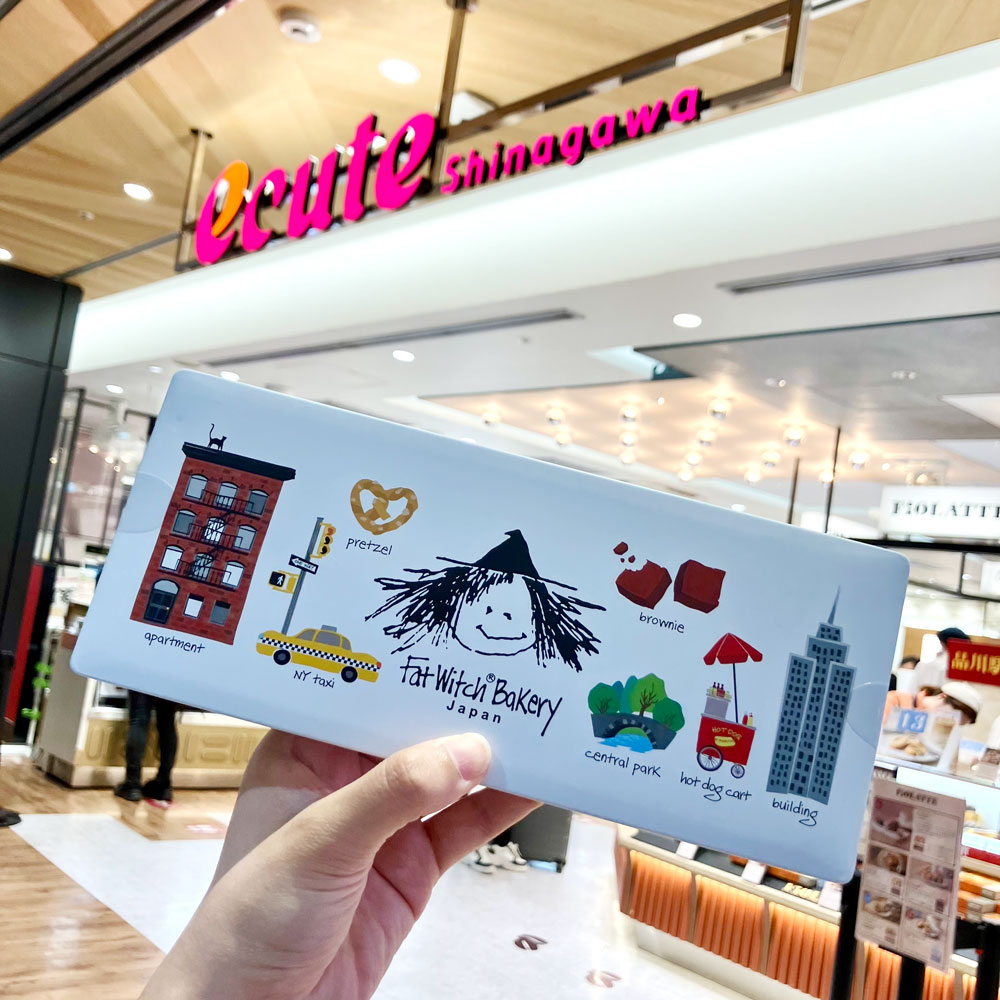 エキュート品川1階のひとめぼれシアターにファットウィッチが出店