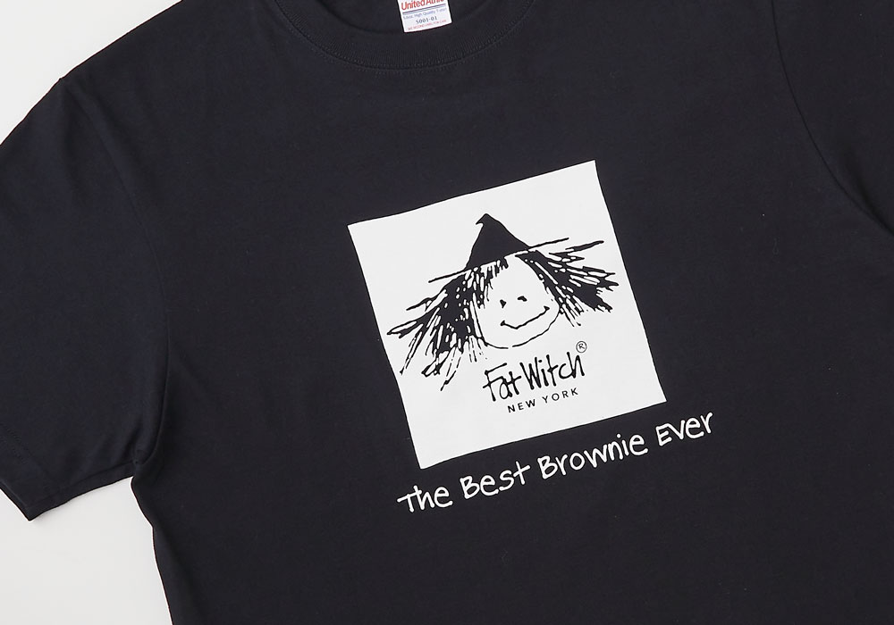 魔女ロゴTシャツ (ブラック)